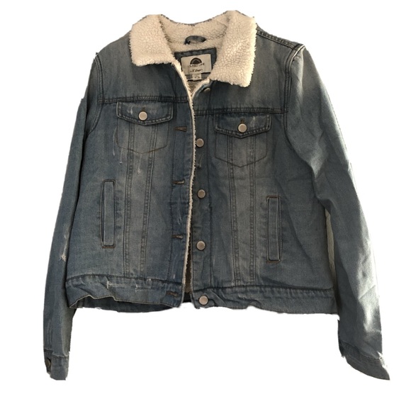 Jean Jacket - Picture 2 of 3